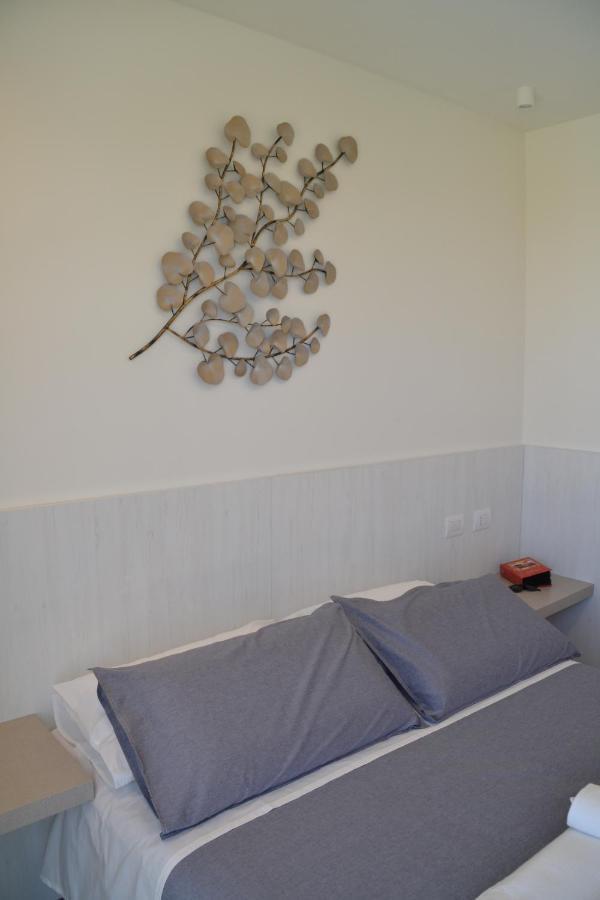 B&B & Spa Novantadieci Club (Adults Only) Atri Buitenkant foto