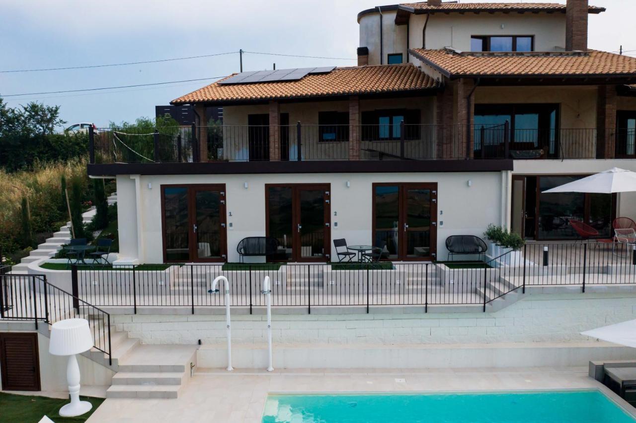 B&B & Spa Novantadieci Club (Adults Only) Atri Buitenkant foto